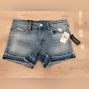 NWT Blank NYC Essex Classic Cutoff Short in Size 27